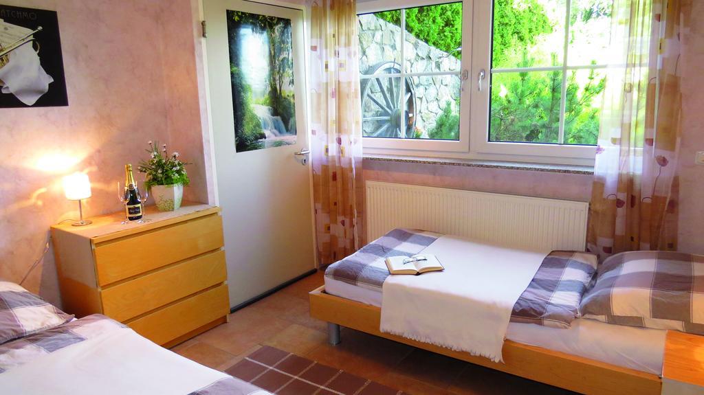 Wellness Apartments Sophienhoehe Am Teich Mechernich Kamer foto